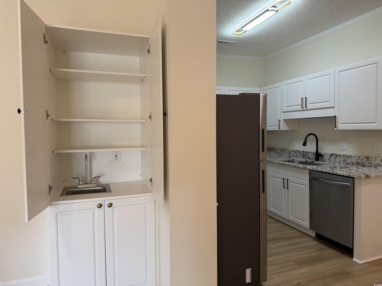 9755 Leyland Dr. Photo 10