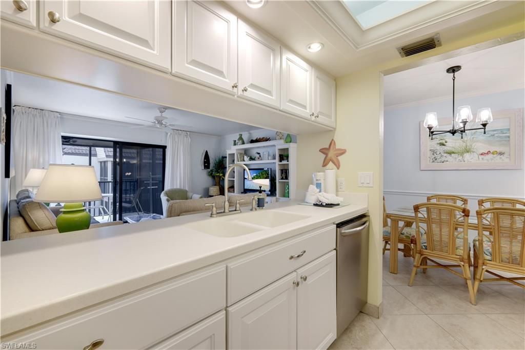 845 E Gulf Dr, Unit 422, Sanibel, FL 33957 Photo