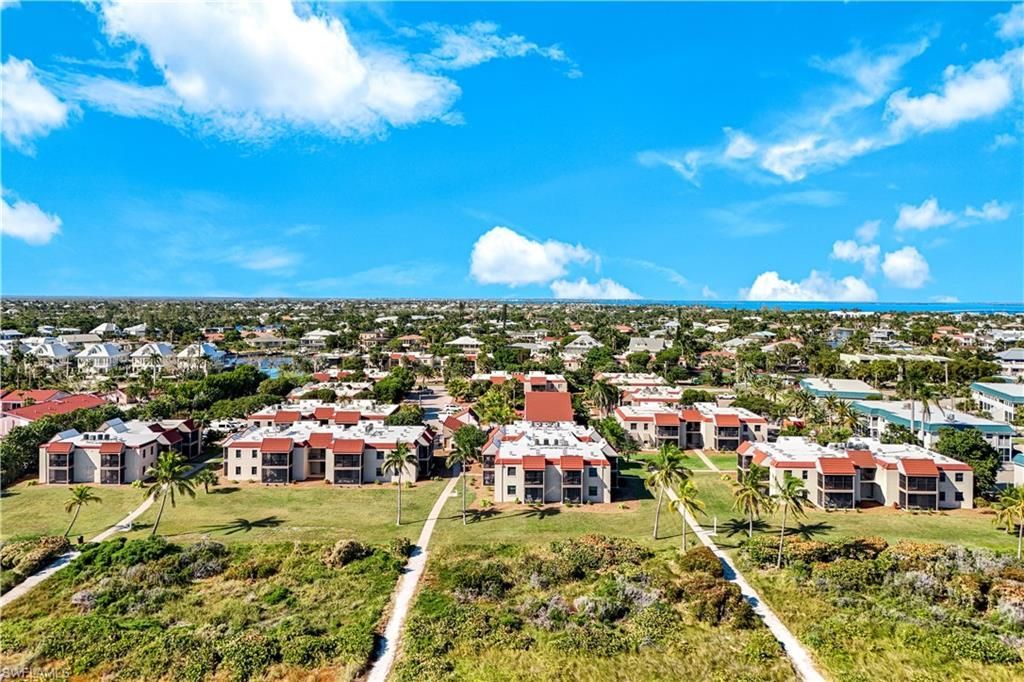 845 E Gulf Dr, Unit 422, Sanibel, FL 33957 Photo