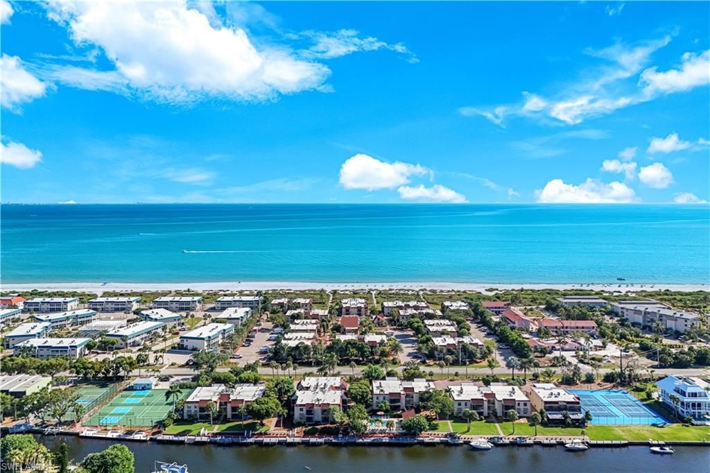 845 E Gulf Dr, Unit 422, Sanibel, FL 33957 Photo