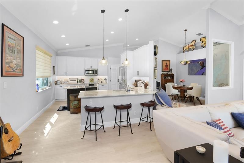 6848 SE Twin Oaks Cir, Stuart, FL 34997 Photo