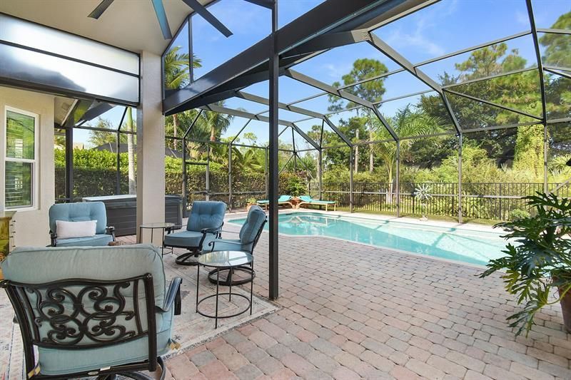 6848 SE Twin Oaks Cir, Stuart, FL 34997 Photo