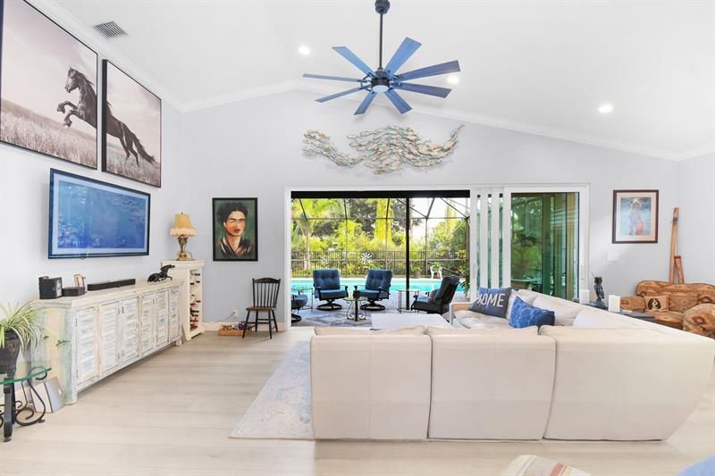 6848 SE Twin Oaks Cir, Stuart, FL 34997 Photo