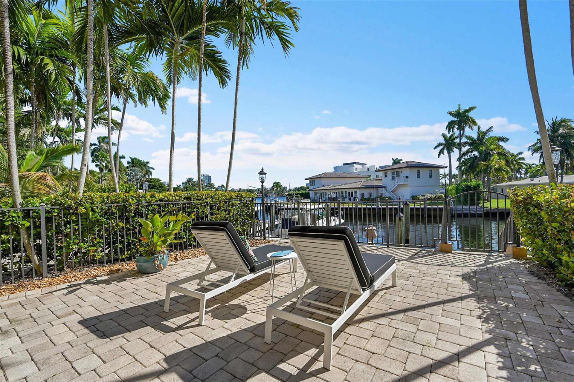 2254 SE 7th Street, Pompano Beach, FL 33062 Photo