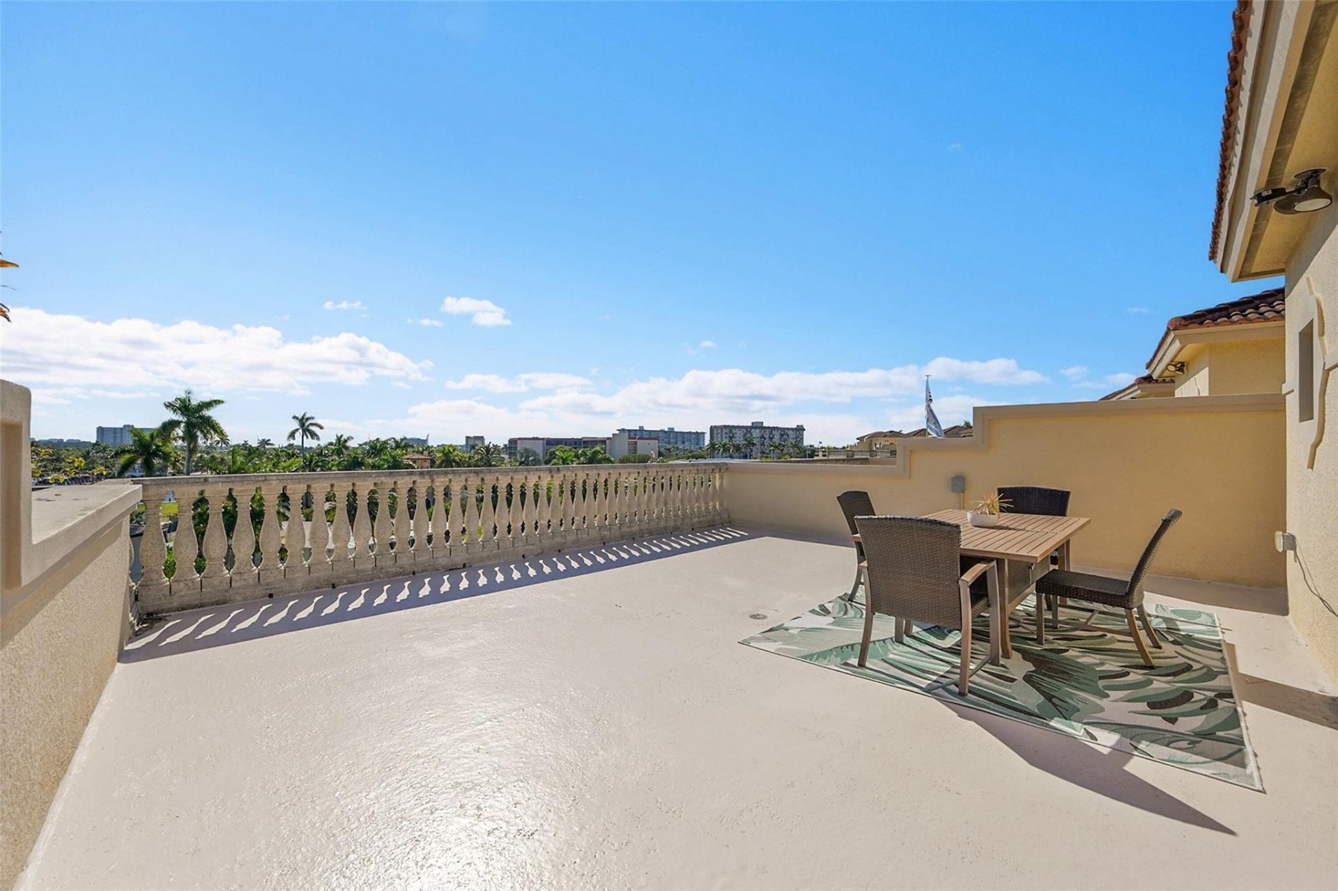 2254 SE 7th Street, Pompano Beach, FL 33062 Photo