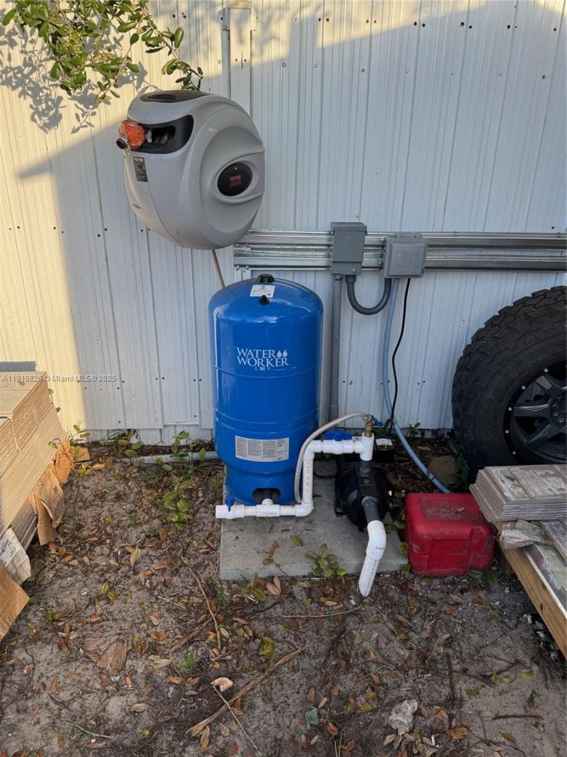 15901 NW 27th Pl, Miami Gardens, FL 33054 Photo