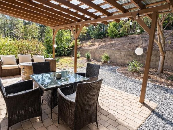 16732 Prairie Falcon Lane, Charlotte, NC 28278