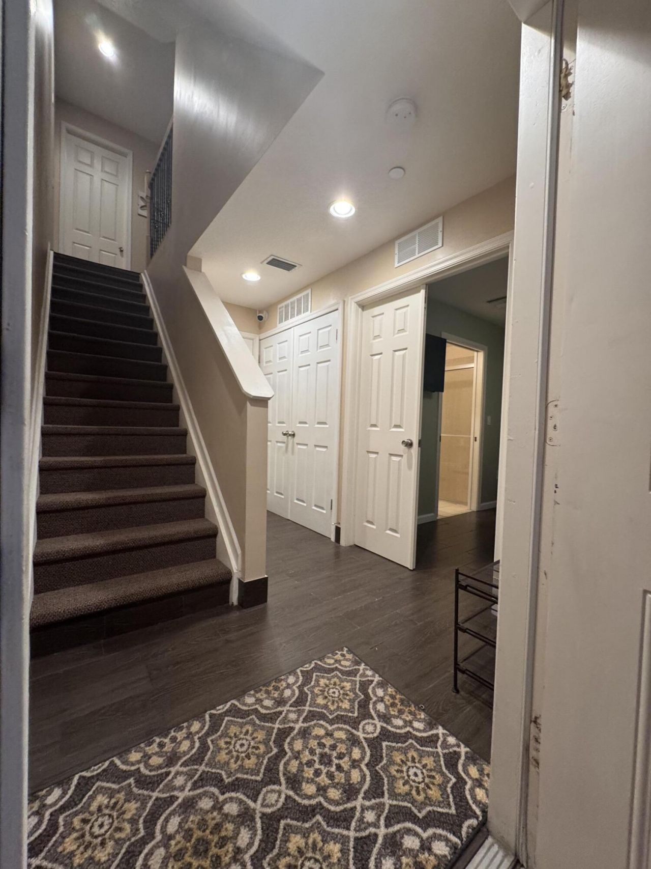 1033 NE 17th Way, Unit 604, Fort Lauderdale, FL 33304 Photo