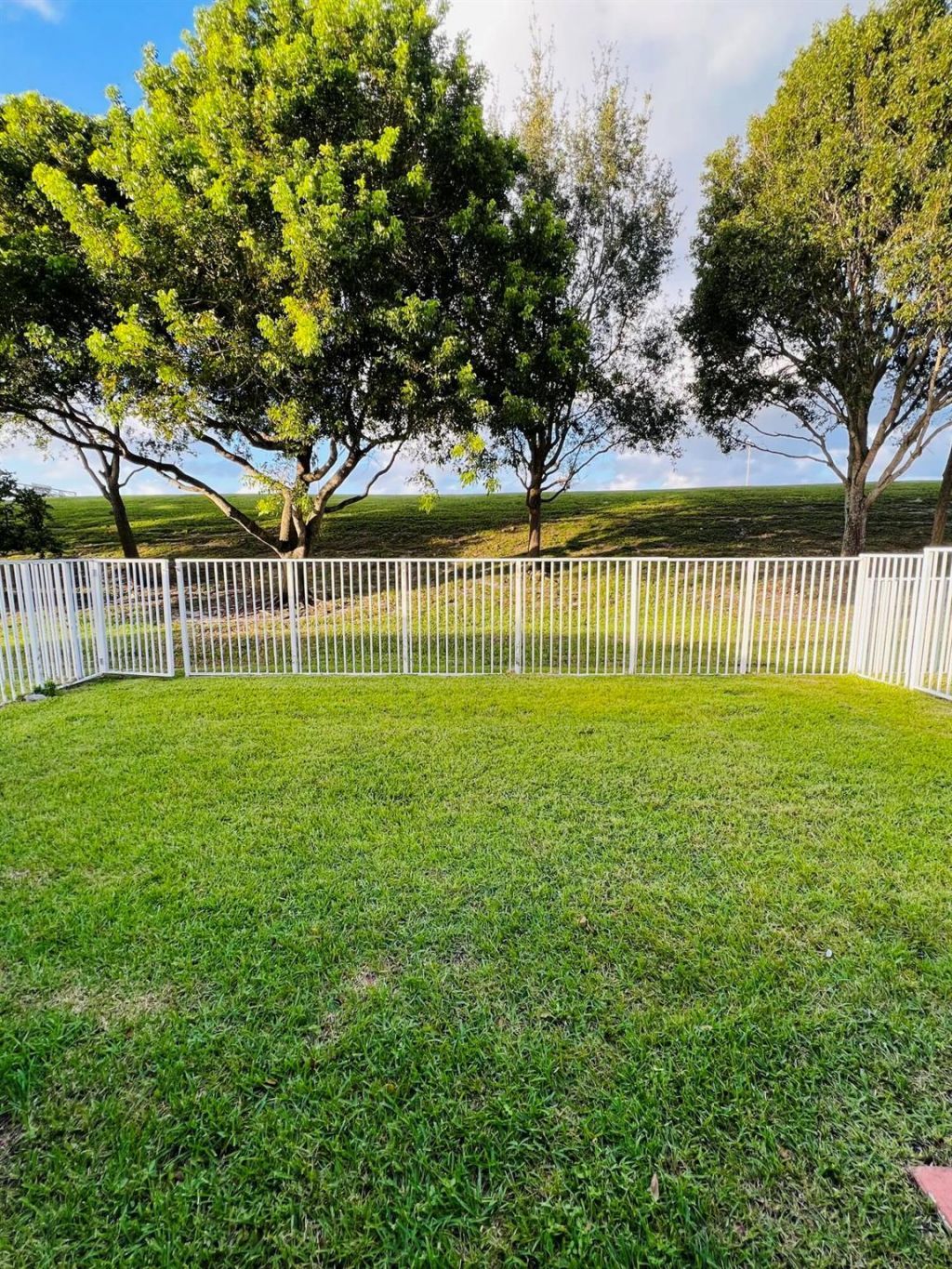 11917 NW 57th Street, Coral Springs, FL 33076 Photo