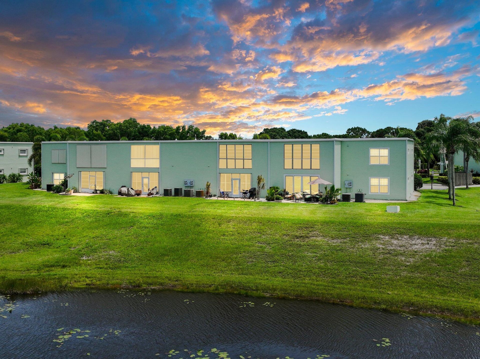 2186 SE Wild Meadow Circle, Port Saint Lucie, FL 34952 Photo