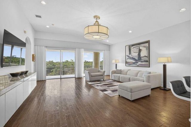 10418 Orchid Reserve Drive, Unit 13d, West Palm Beach, FL 33412 Photo