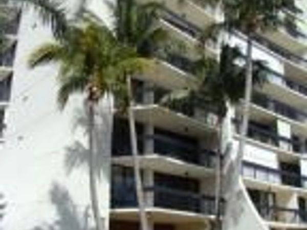 2400 Presidential Way, Unit 403, West Palm Beach, FL 33401