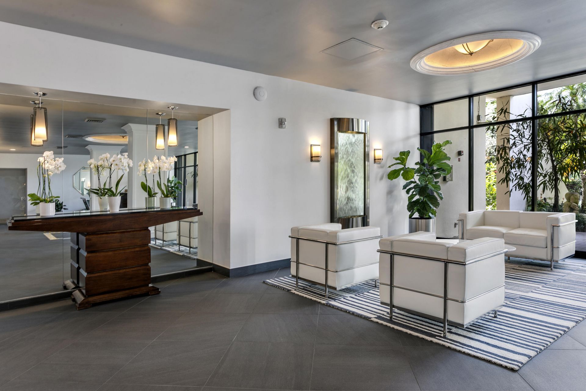 2400 Presidential Way, Unit 403, West Palm Beach, FL 33401 Photo