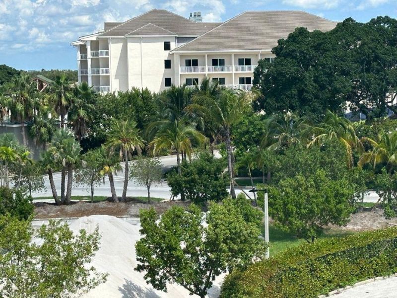 2400 Presidential Way, Unit 403, West Palm Beach, FL 33401 Photo