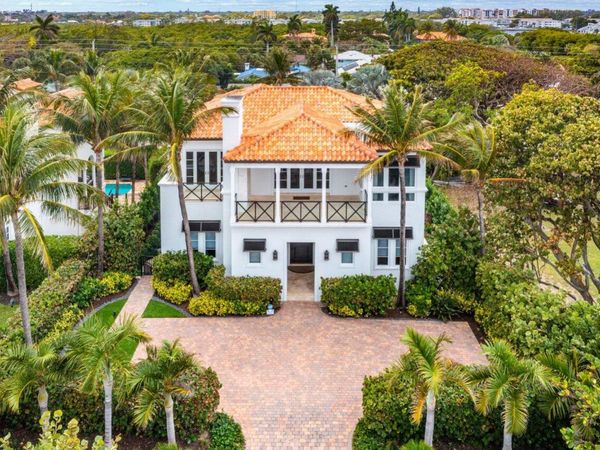 6103 N Ocean Boulevard N, Ocean Ridge, FL 33435