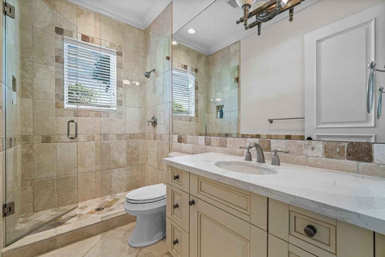 6103 N Ocean Boulevard N, Ocean Ridge, FL 33435 Photo