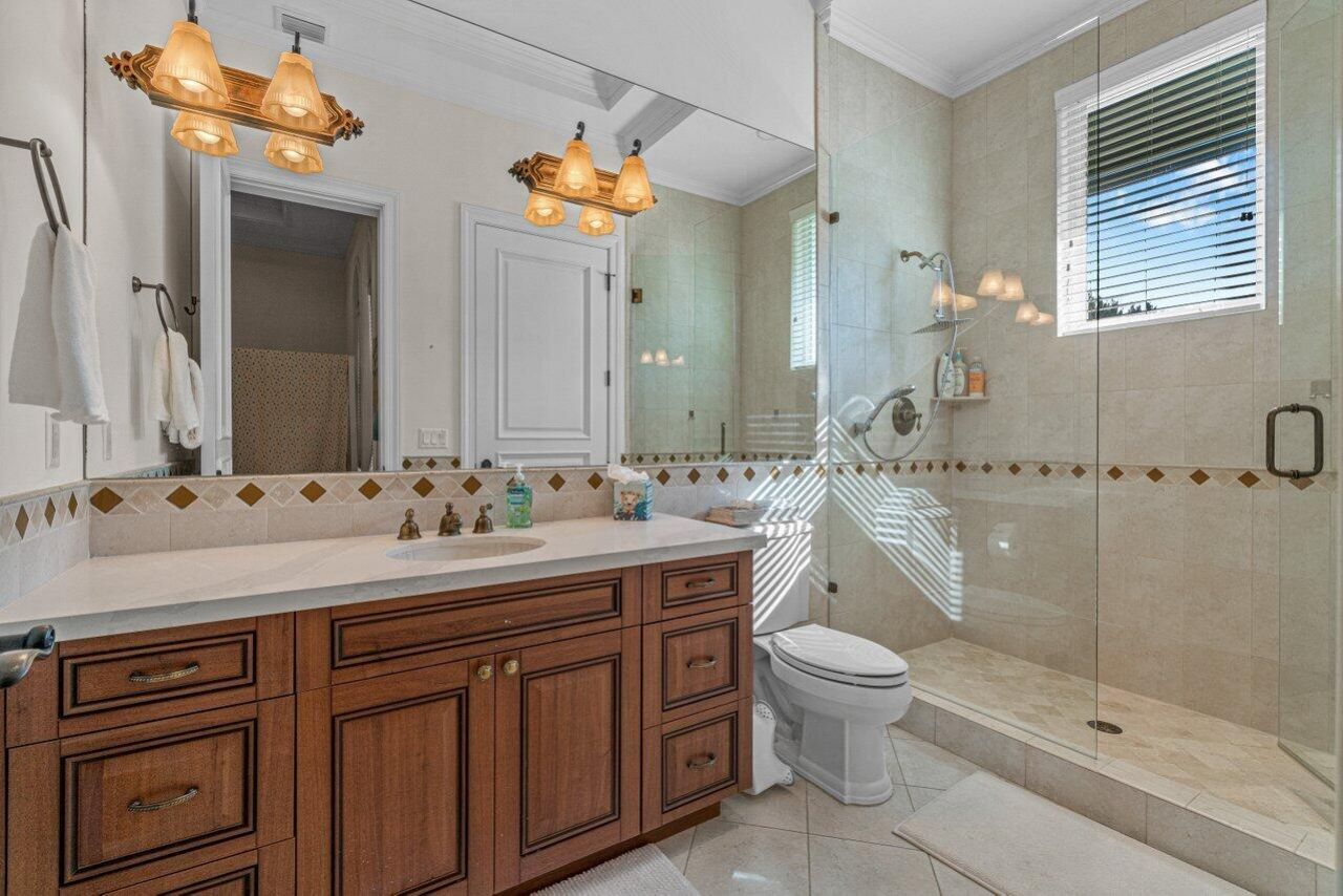 6103 N Ocean Boulevard N, Ocean Ridge, FL 33435 Photo