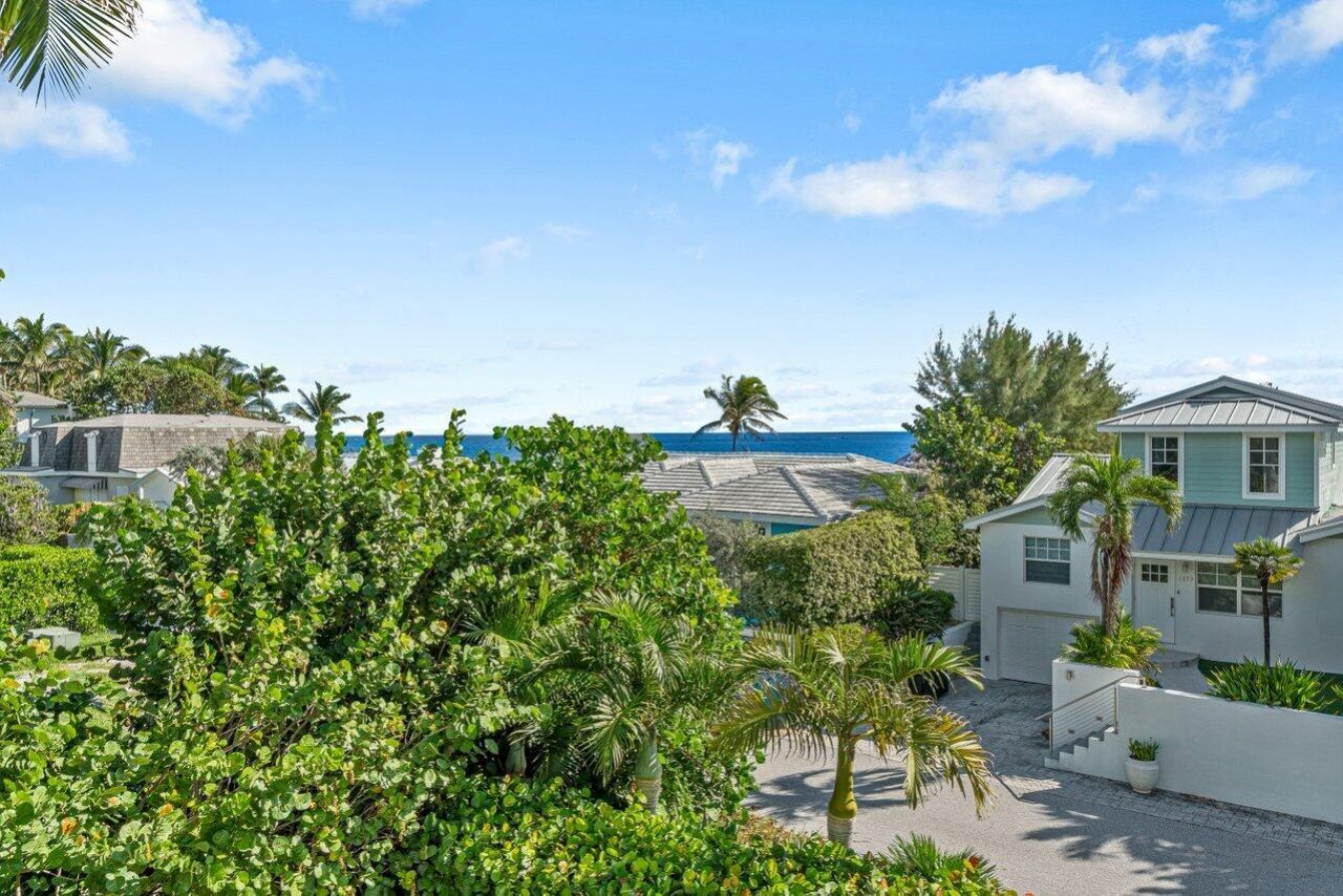 6103 N Ocean Boulevard N, Ocean Ridge, FL 33435 Photo