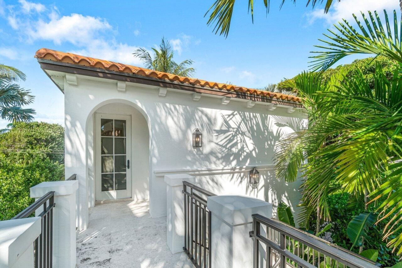 6103 N Ocean Boulevard N, Ocean Ridge, FL 33435 Photo