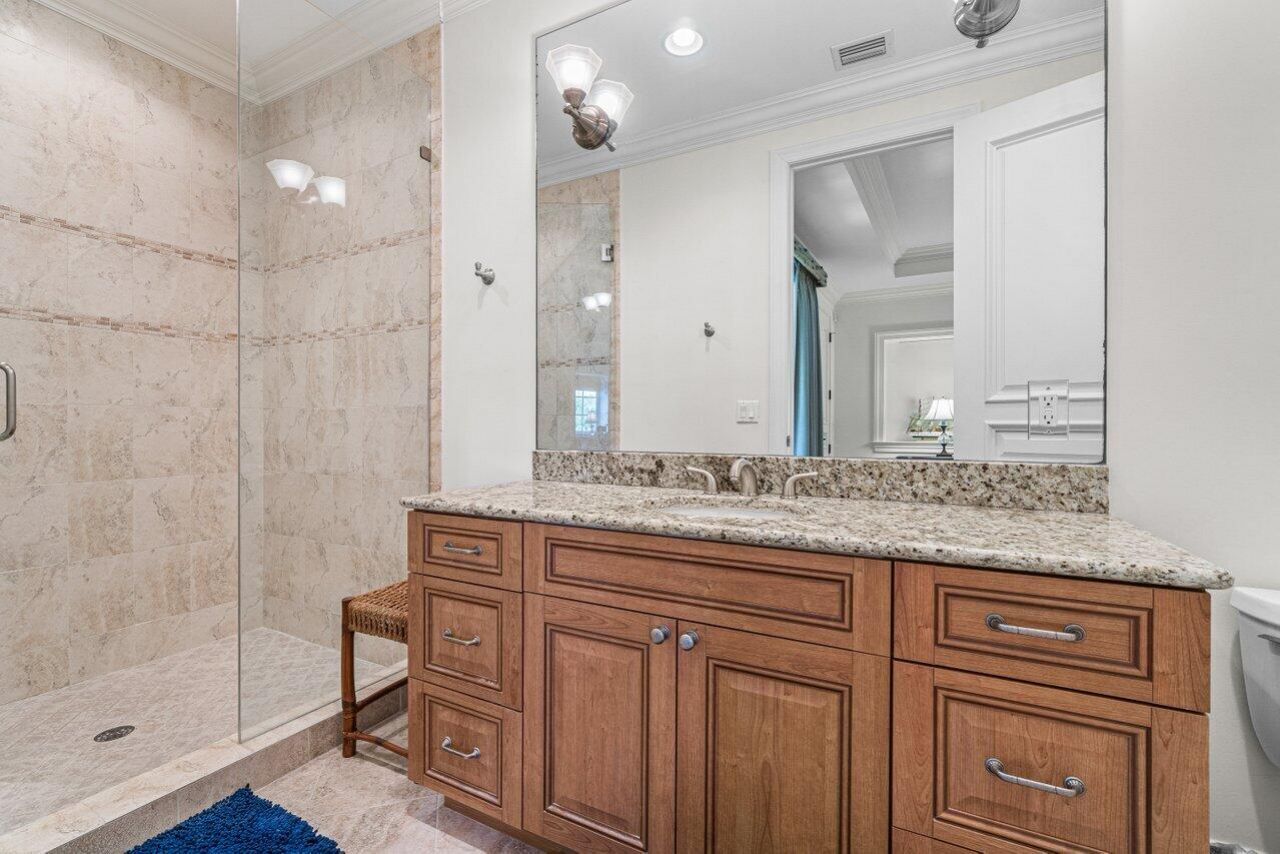 6103 N Ocean Boulevard N, Ocean Ridge, FL 33435 Photo