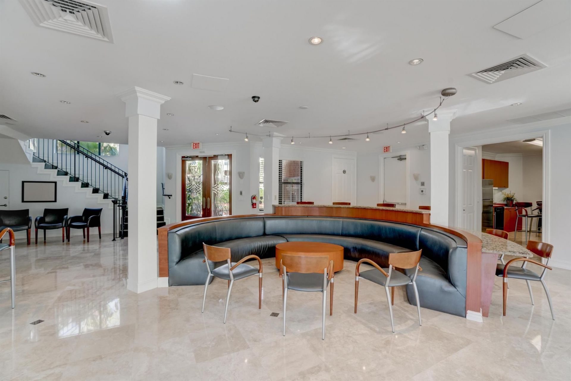 300 Uno Lago Drive, Unit 303, Juno Beach, FL 33408 Photo