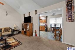 387 Drayton St photo 4