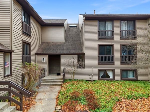 1115 Canyon View Road, Unit 504, Northfield, OH 44067