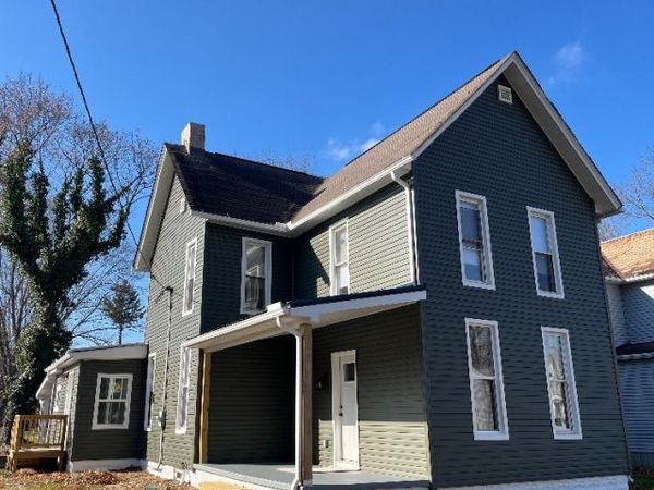 618 Parrish Street, Uhrichsville, OH 44683