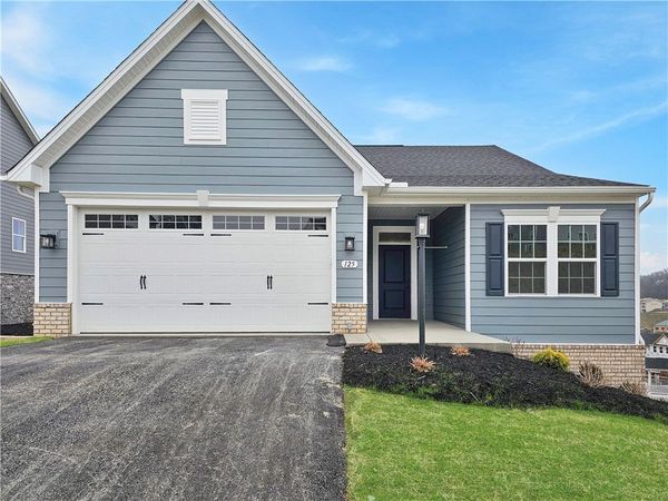 125 Black Oak Lane, Washington, PA 15301