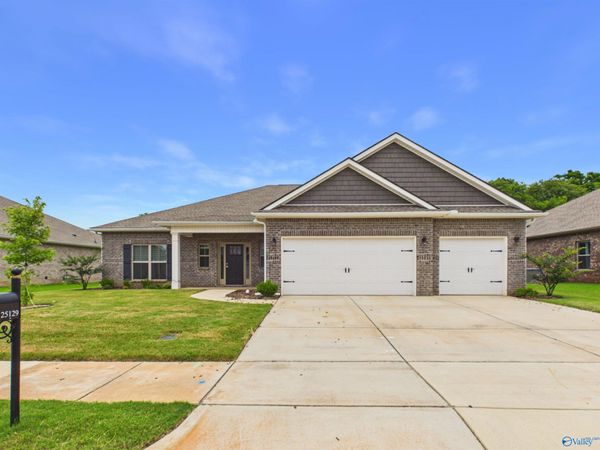 25129 Addlestone Drive, Athens, AL 35613