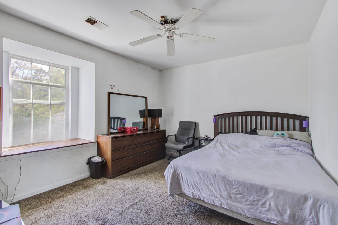 174 Education Boulevard Photo 26