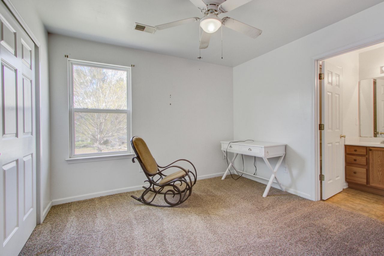 174 Education Boulevard Photo 31