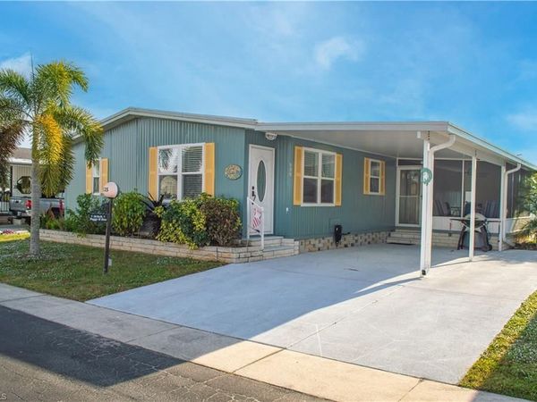 535 Sunshine AVE, NORTH FORT MYERS, FL 33903
