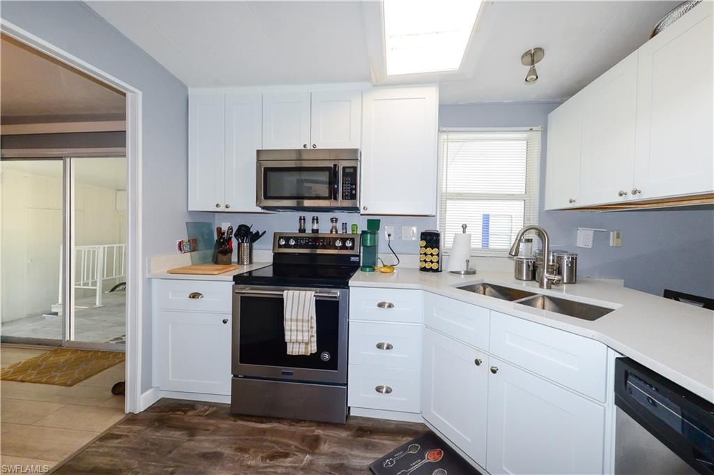 535 Sunshine Ave, North Fort Myers, FL 33903 Photo