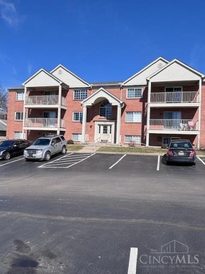 5769 Cheviot Road, Unit 2A, Green Township, OH 45247 Main Photo