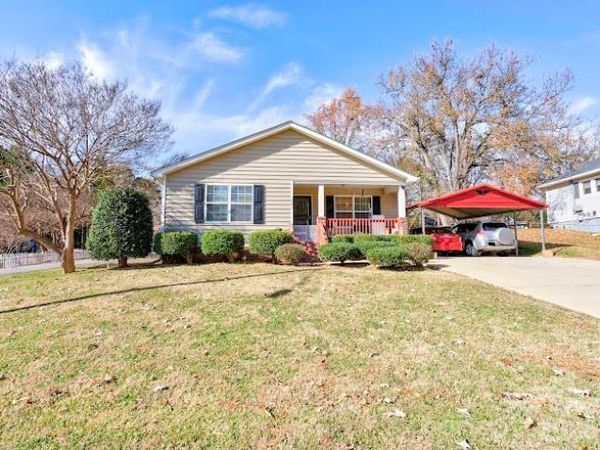 1001 West Circle, Gastonia, NC 28054