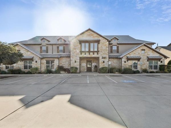 361 W Byron Nelson Boulevard, Roanoke, TX 76262