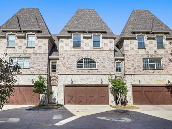 2700 Club Ridge Drive, Unit 2, Lewisville, TX 75067