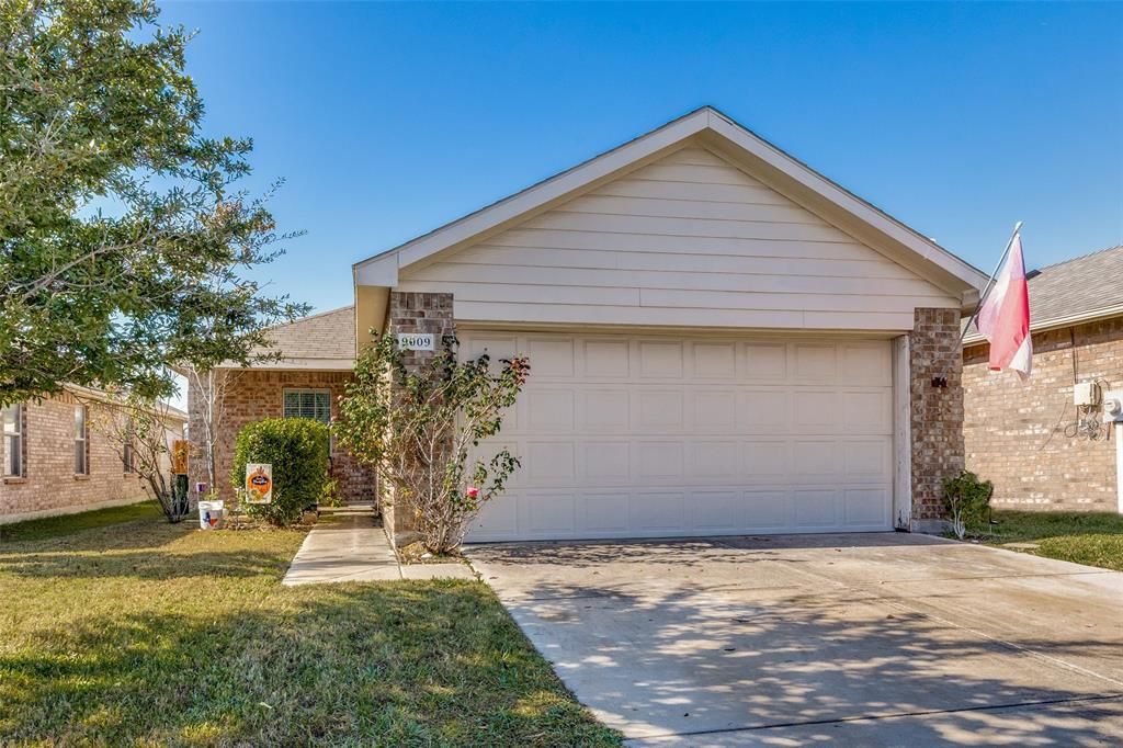 9009 Quarry Ridge Trail, Fort Worth, TX 76244 Main Photo