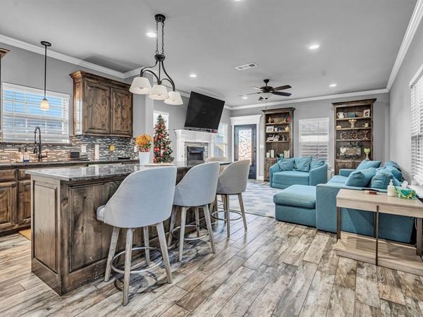 5332 Gordon Avenue, Fort Worth, TX 76115