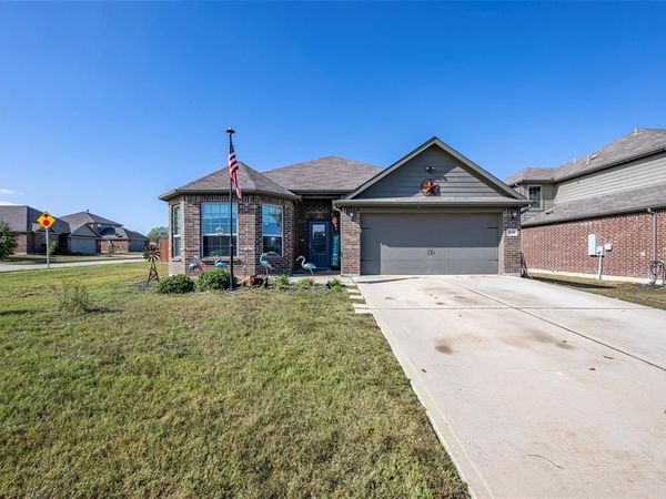 1832 Tyne Way, Crowley, TX 76036