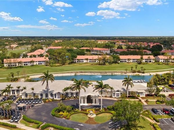 6828 Sterling Greens PL, Unit 4105, NAPLES, FL 34104