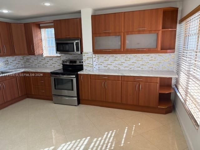 421 NE 1st St, Unit 119, Hallandale Beach, FL 33009 Photo