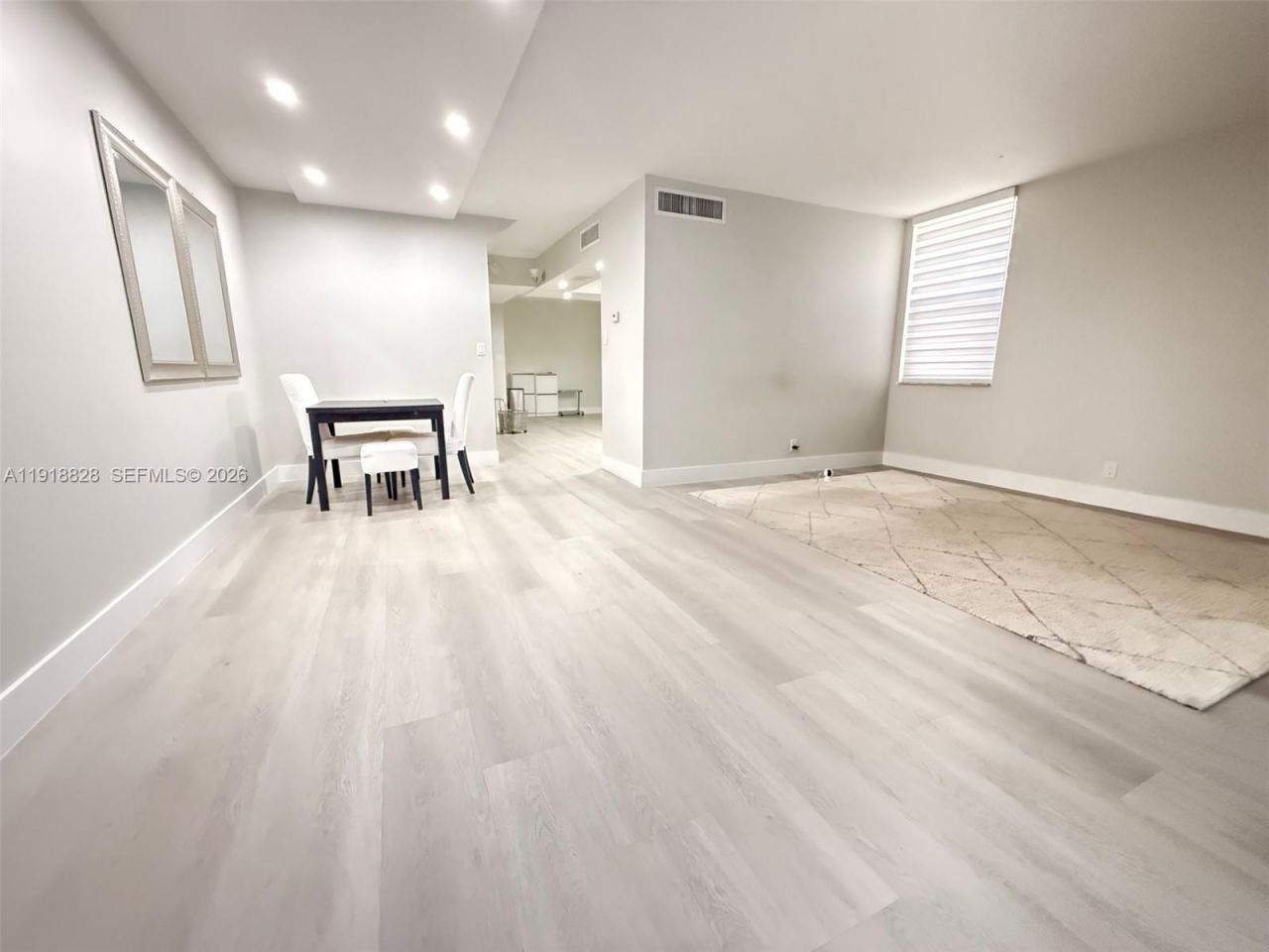 20200 W Country Club Dr, Unit 112, Aventura, FL 33180 Photo