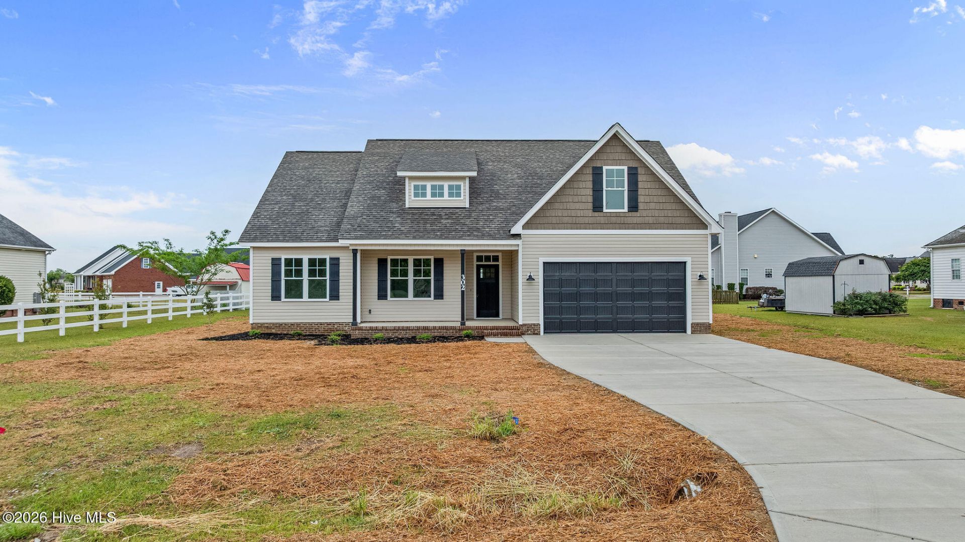 302 Ellington Way, La Grange, NC 28551 Main Photo