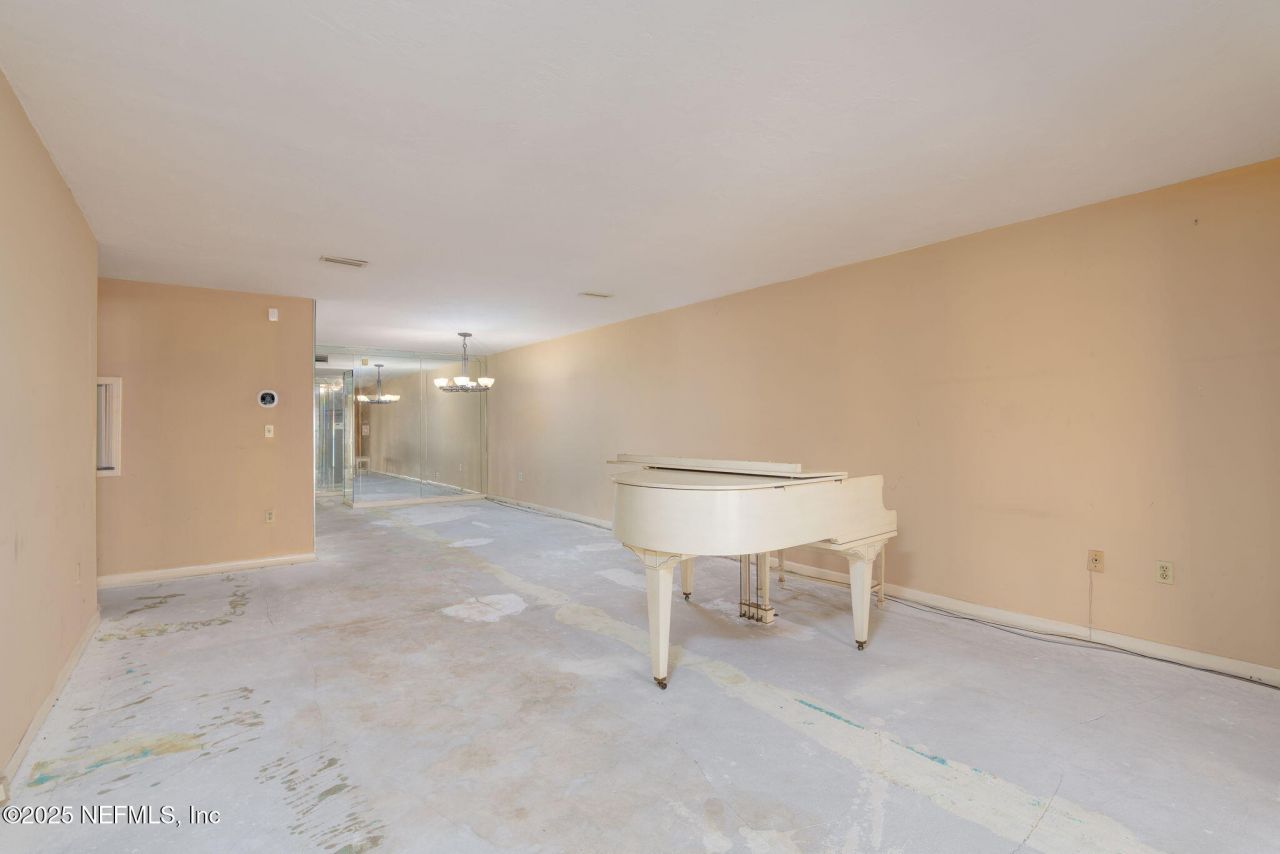 10 10th Street, Unit 2, Atlantic Beach, FL 32233 Photo