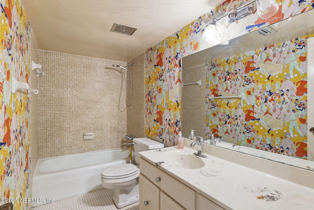 10 10th Street, Unit 2, Atlantic Beach, FL 32233 Photo