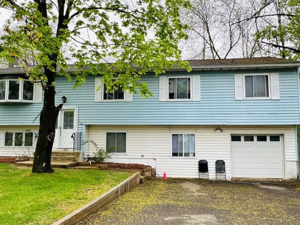 10 Congress Drive, Washingtonville, NY 10992