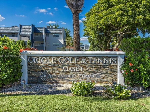 7887 Golf Cir Dr, Unit 106, Margate, FL 33063