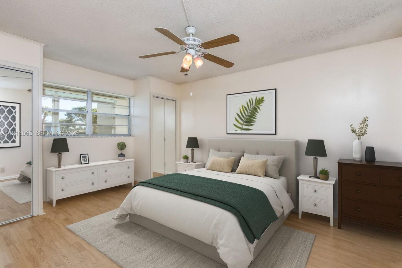 7887 Golf Cir Dr, Unit 106, Margate, FL 33063 Photo